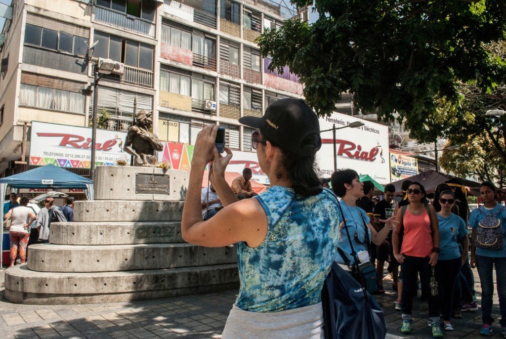 Recorrido patrimonial en el casco fundacional de Chacao.