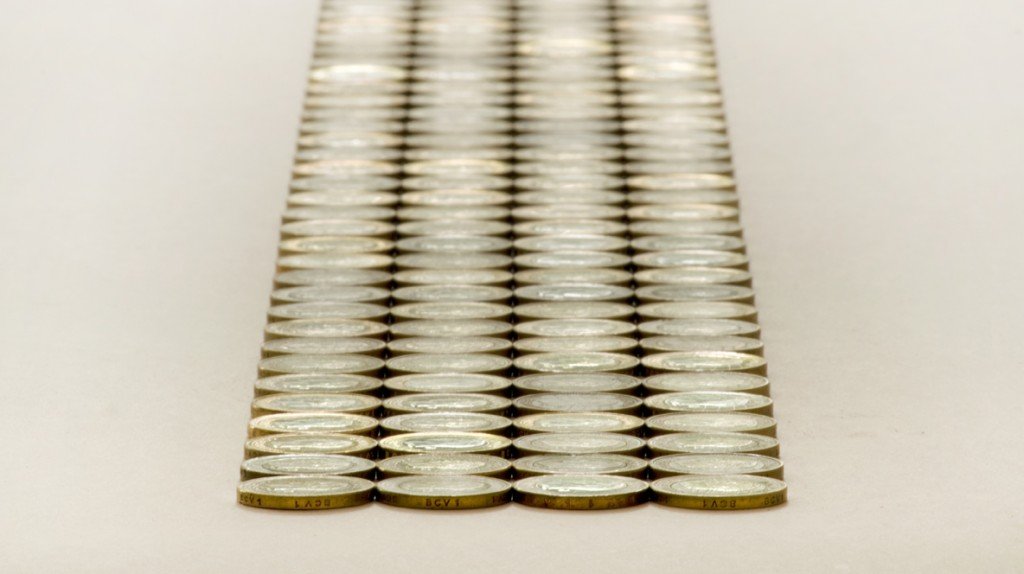 1 dólar (20 de julio 2016). 2016. Conrado Pittari. Instalación. Dimensiones Variables