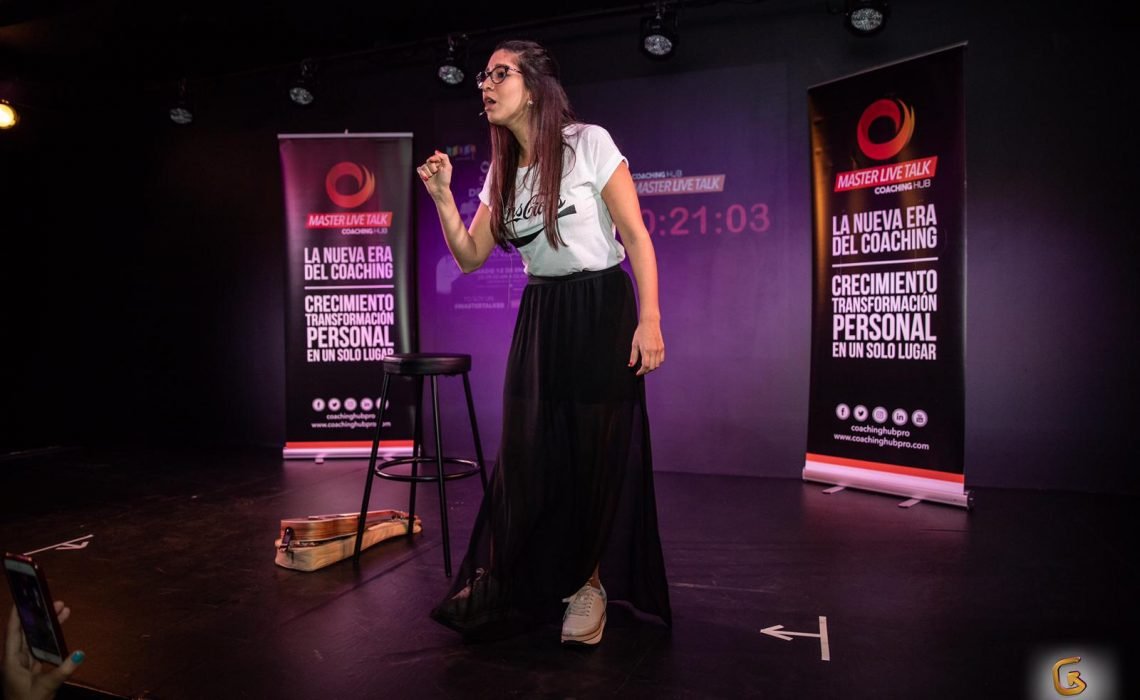 La venezolana Kibel Manzano es la directora creativa de los videos de Ozuna, Maluma y Alejandro Sanz