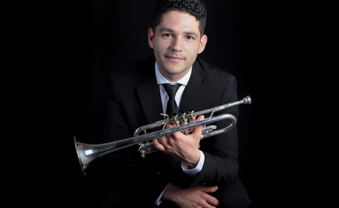 El trompetista Brayahan Cesin ingresa a la Orquesta Sinfónica Nacional de Lille