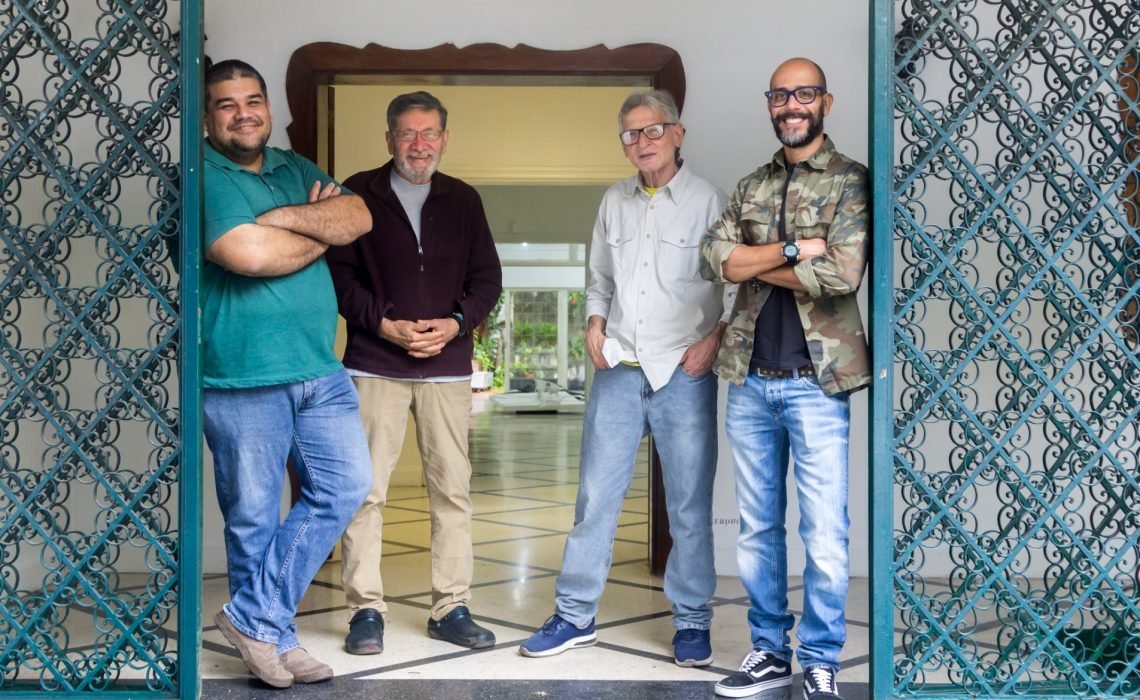 Víctor Hugo Irazabal, Vasco Szinetar, Samuel Baroni, Ricardo Arispe y Robert Montilla. Exposición «4 Cuartos. Primeridad» en Cerquone Gallery.