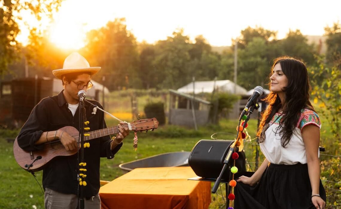 Palabra-Imagen-Escena se despide hasta septiembre con un recital de poesía paraguaya y son jarocho en Terraza 7.