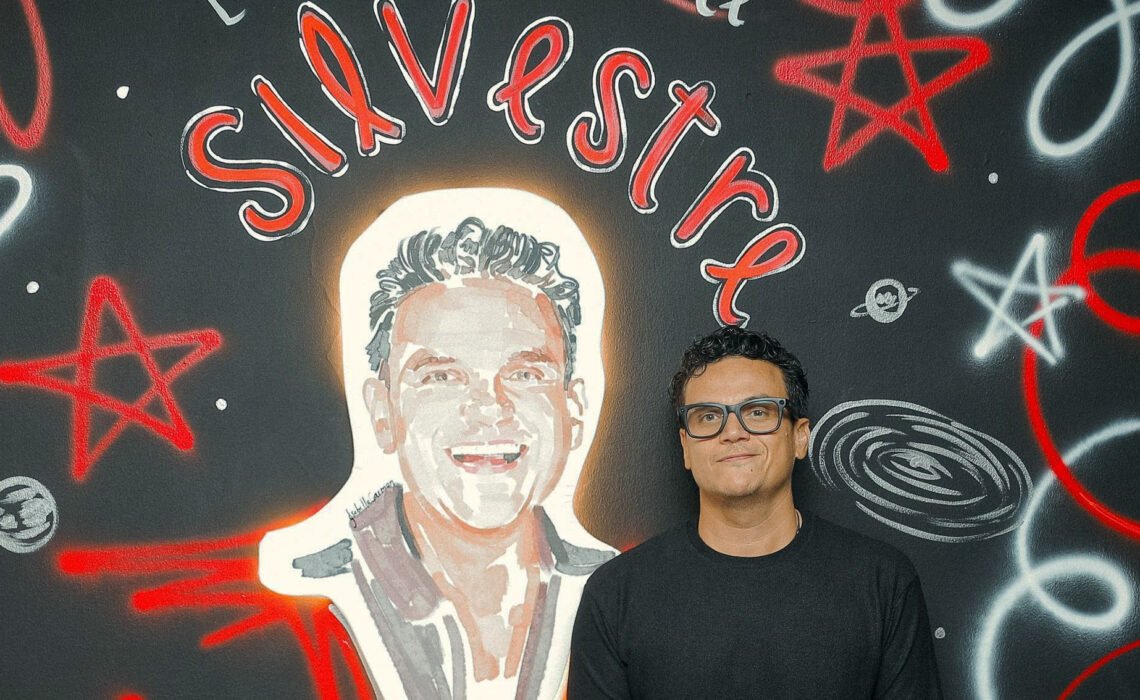 SILVESTRE DANGOND inaugura la casa “Las Locuras de Silvestre» en Valledupar, Colombia.