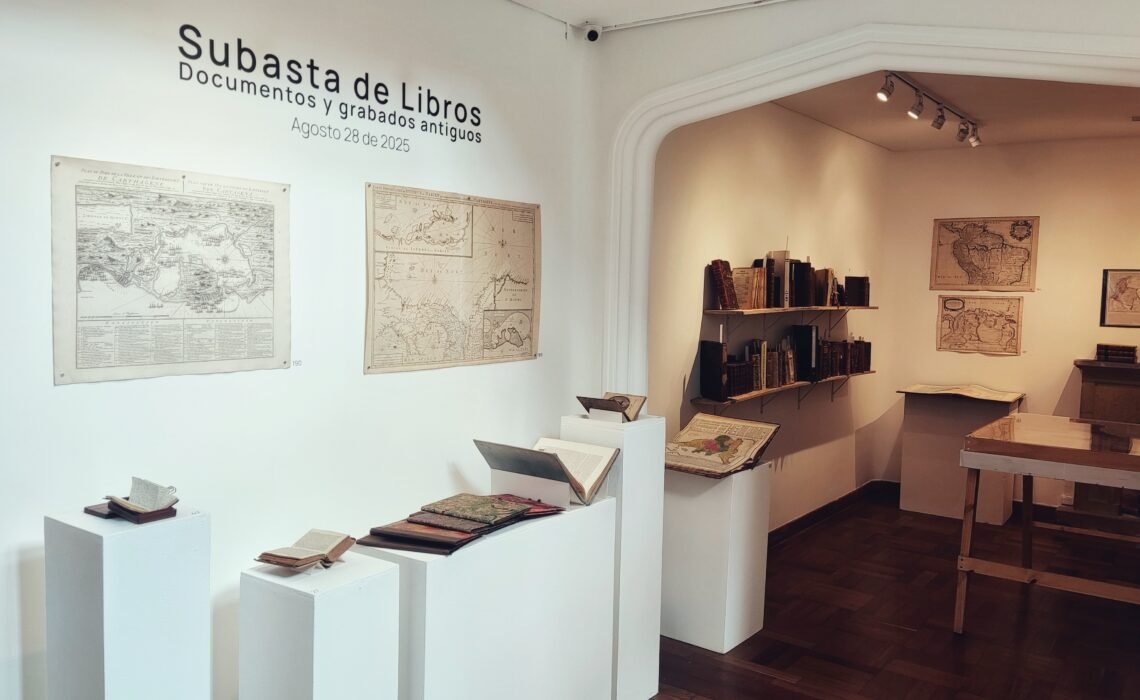Más de 200 tesoros históricos y culturales, verdaderas rarezas, a subasta.