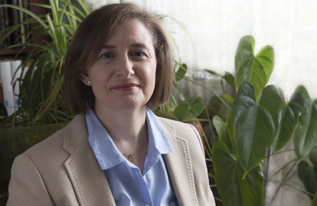 Entrevista | Con su nueva novela “La mirada de la Diosa”, Miriam Conde Redondo.