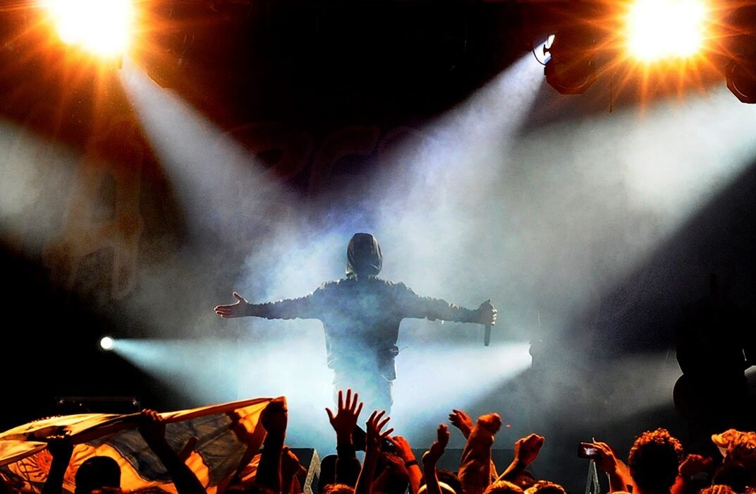 José Scalzo: el fotógrafo que escucha la música con la cámara.