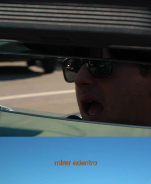 Viniloversus cruza nuevas fronteras sonoras con su potente sencillo “La Frontera”