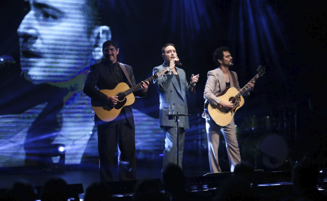 Reik deslumbra el Best New Artist Showcase de los Latin GRAMMY® en Ciudad de México