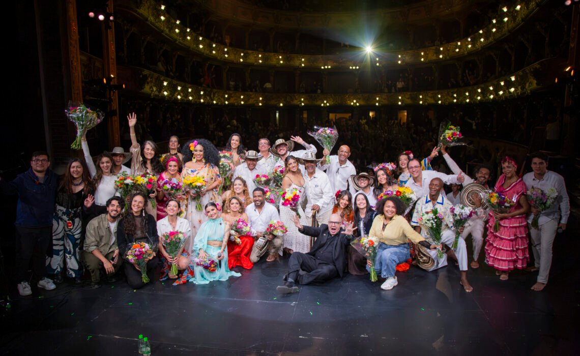Familia de Totó la Momposina y destacadas artistas de Colombia y Latinoamérica rindieron homenaje a su legado