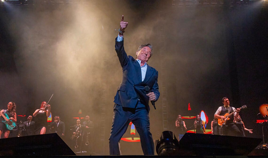 Ricardo Montaner: un regreso que se cantó a todo pulmón en el Choliseo..