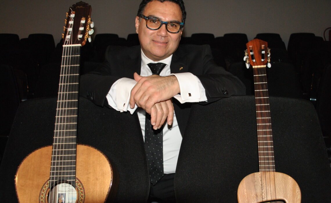 Jesús “Pingüino” González sigue celebrando sus 50 años de carrera con exitosa gira por España